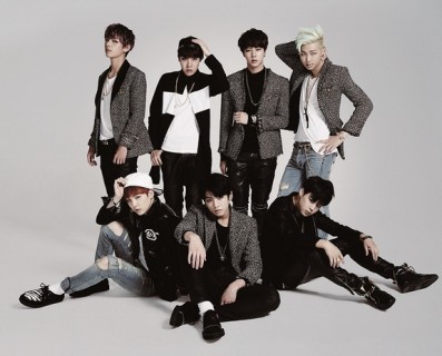 防弾少年団、初の日本単独ツアーが映像化 - TOWER RECORDS ONLINE