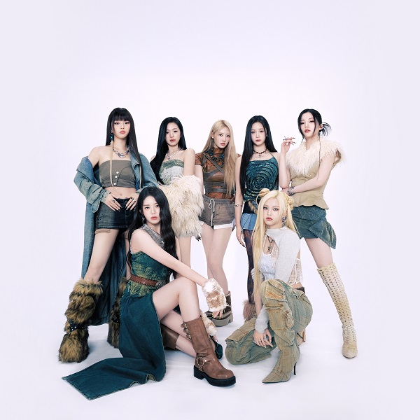 BABYMONSTER｜ファーストミニアルバム『BABYMONS7ER』日本限定購入特典