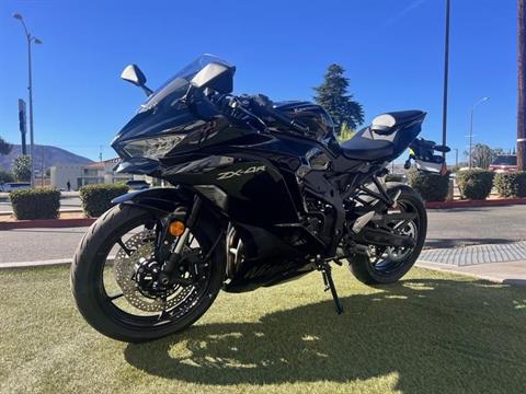 New 2025 Kawasaki Ninja ZX-4R ABS Metallic Spark Black