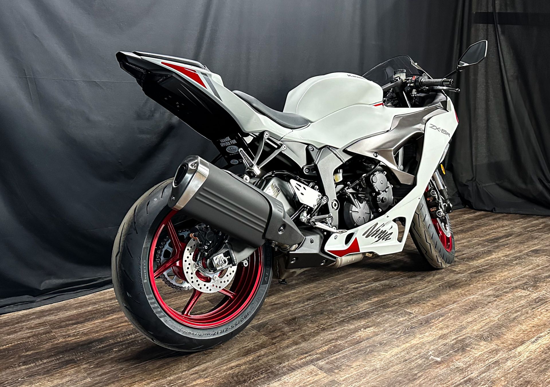 New 2025 Kawasaki Ninja ZX-6R, De Pere WI | Specs, Price, Photos