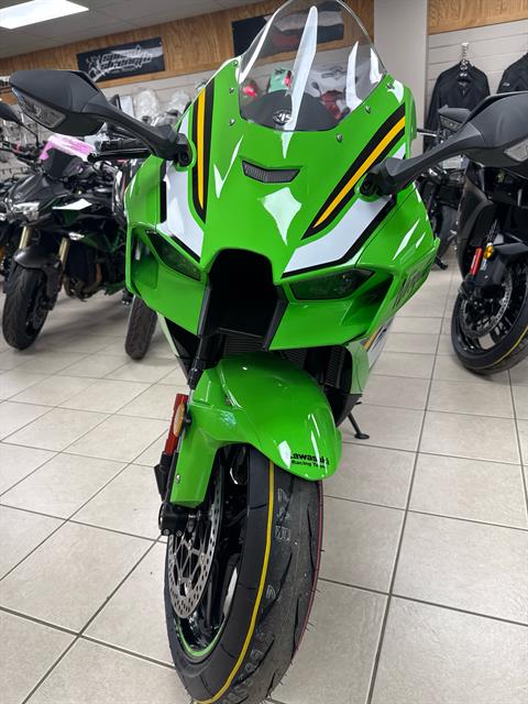 New 2025 Kawasaki Ninja ZX-10R KRT Edition Lime Green / Ebony