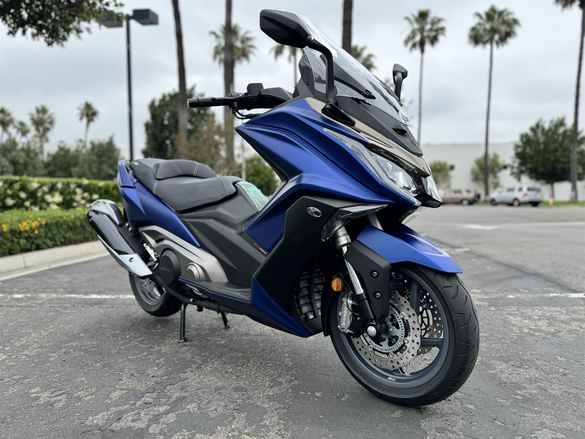 New 2025 Kymco AK 550i ABS, West Bridgewater MA | Specs, Price