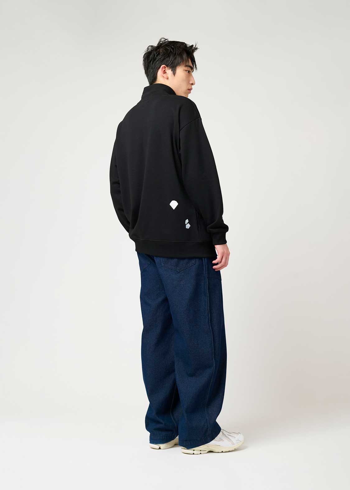 峰不二子｜ハーフジップスウェット｜ユニセックス｜グラニフ(graniph