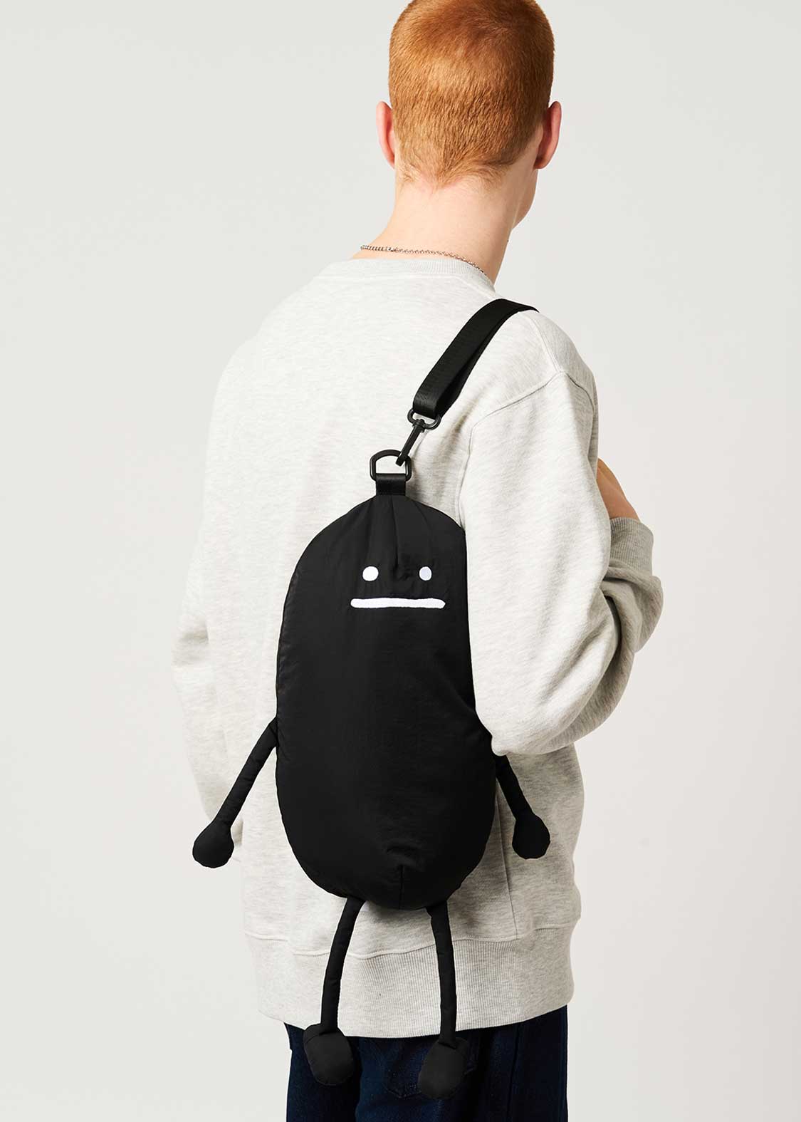 ビューティフルシャドー｜ぬいぐるみバッグ｜ユニセックス｜グラニフ