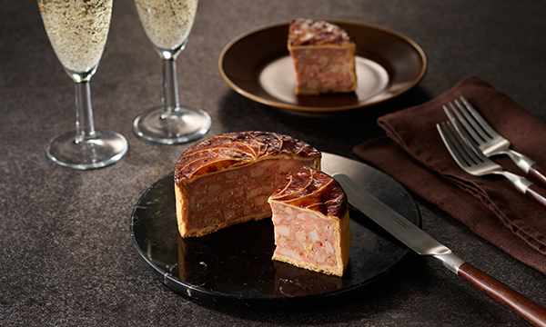 パテアンクルート（オマール 鶏 フォアグラ）-Charcuterie Rossignol