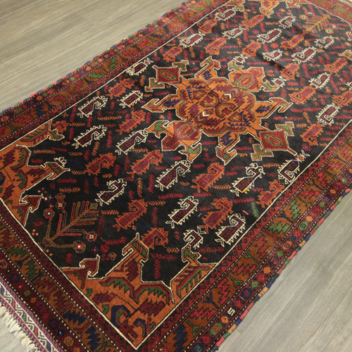 お洒落なヴィンテージラグ☆トライバルラグ バルーチ ヴィンテージラグ