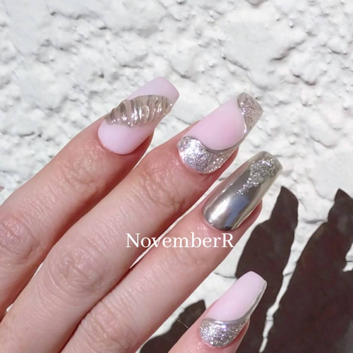 LA561☆ウェーブネイルチップ ネイルチップ（つけ爪） NovemberR 通販