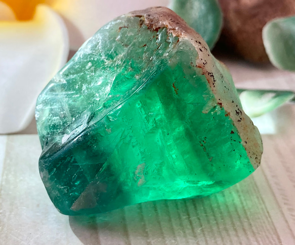 カルサイト共生 バイカラー✿*:・レインボー フローライト 蛍石 原石