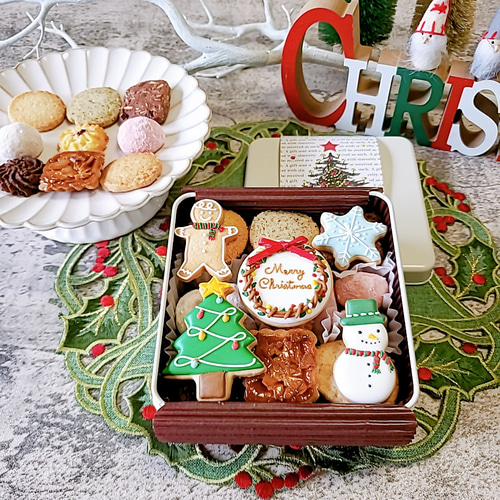 豪華なX'masクッキー缶【creema限定クリスマス2025】 クッキー CAN