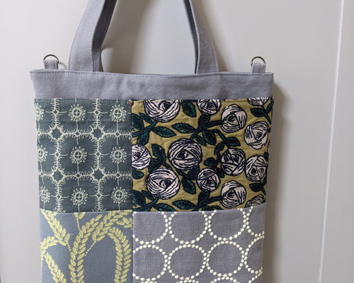 ミナペルホネン/ローズ＆アネモネ【rosy＆anemone】シルバーグレー