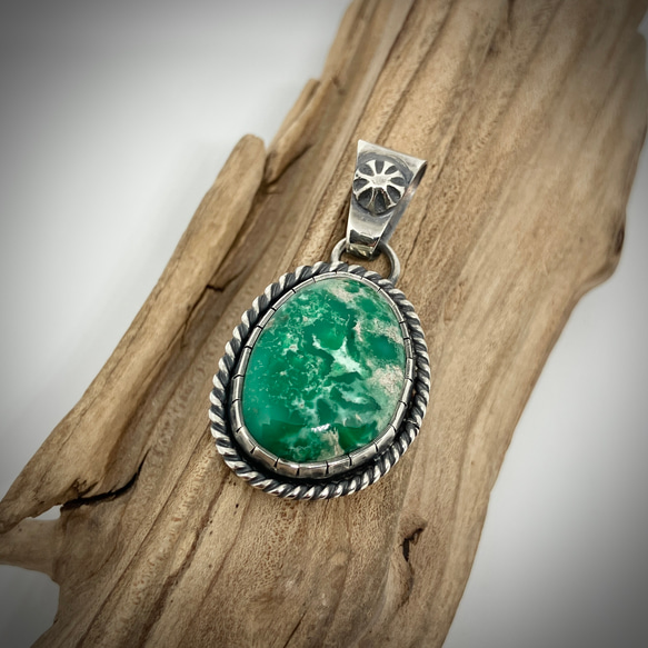 ブロークンアロー バリサイト シルバー ネックレス ペンダント