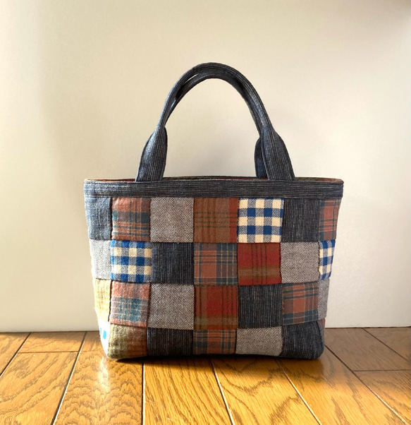 ミニパッチワークキルトバッグ トートバッグ lilla＊ 通販 16762441