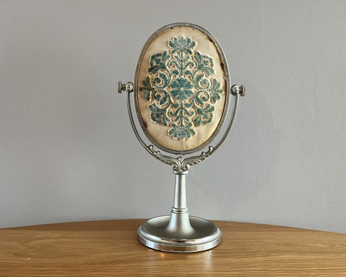 古い国産の置き鏡 アンティーク鏡 資生堂 shiseido 花椿会 置き鏡 昭和