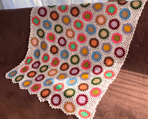 ハンドメイド 手編み かぎ針編み お花モチーフ ブランケット/ひざ掛け