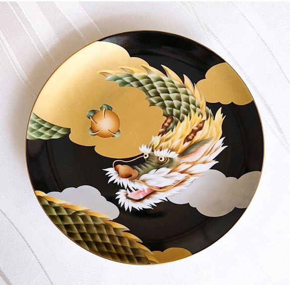 龍の飾り皿 辰年 縁起物 その他インテリア雑貨 Atelier Tomo 通販