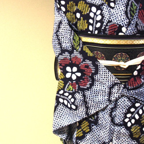 ◇現代 有松鳴海絞 浴衣◇【濃紺黄朱他】藤と花つなぎがレトロモダン