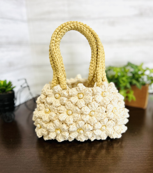 お花モチーフバック＊ビーズ付き トートバッグ anzu club 通販