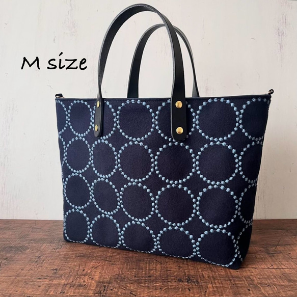 Mサイズ ミナペルホネン dop タンバリン トートバッグ ネイビー 機能
