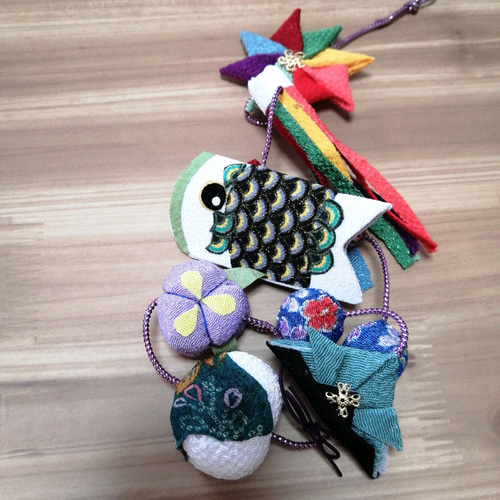 ちりめん細工 こどもの日の吊るし飾り 端午の節句さげもん 五月人形