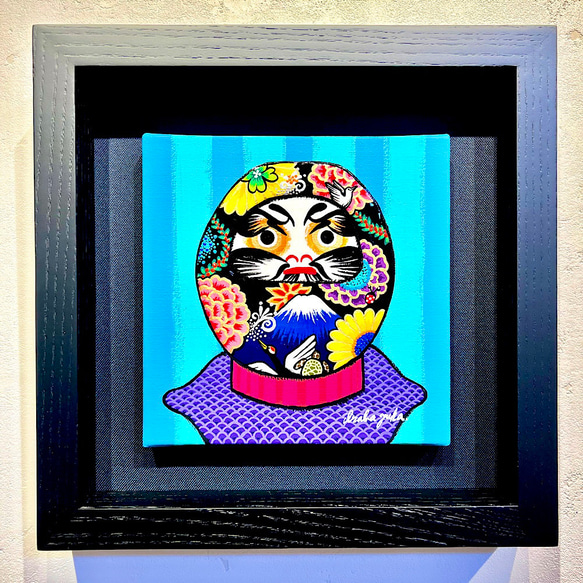 額縁付きダルマの絵 手描き絵画 カラフルダルマ おしゃれなダルマ