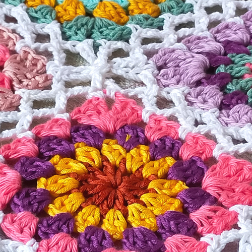 お値下げ✳︎グラニースクエア✳︎ブランケット✳︎マルチカバー