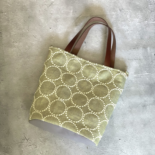 ⚮̈ミナペルホネン tambourine yellow 楕円底トート トートバッグ