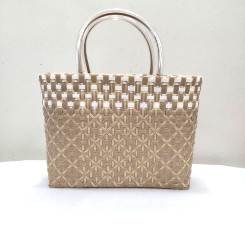 2種類ベージュ、白のプラカゴバック シックな大人のバック かごバッグ