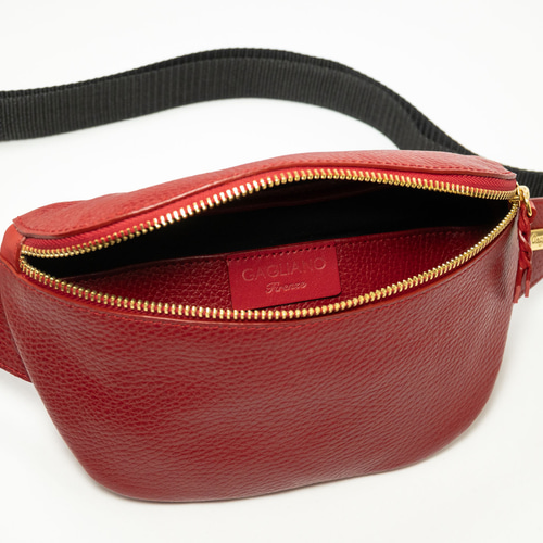 送料無料/ シュリンクレザーボディバッグ/ウェストポーチ/ ワン