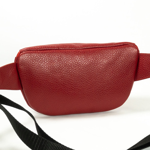 送料無料/ シュリンクレザーボディバッグ/ウェストポーチ/ ワン