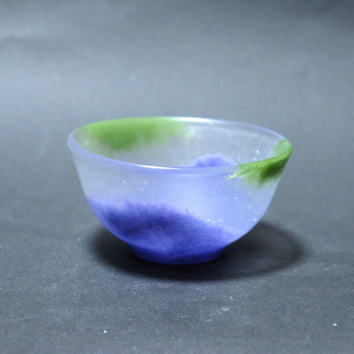 パート・ド・ヴェール おちょこ 藤色 ガラス作家 佐伯泰典作 おちょこ