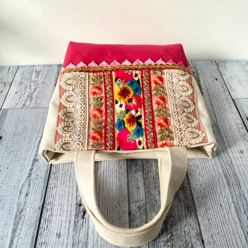 インド刺繍リボン 春カラー気分が上がるトートバッグ トートバッグ