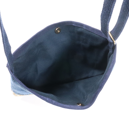 送料無料】かわいい ショルダーバッグ デニム リメイク 刺繍レース