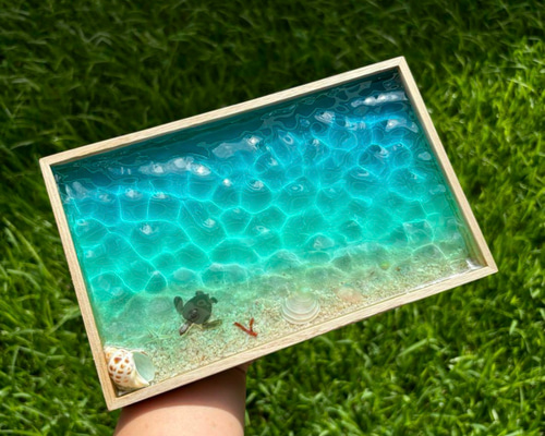 波紋木製トレー ホヌ付き レジンアート 約13.9×21.9×2cm オーシャン
