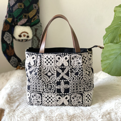 ⚮̈ミナペルホネン forest tile beige かくれんぼトート タック入