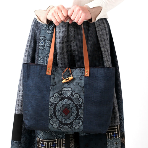 アンティーク大島紬のトートバッグ リバーシブル 青割り込み絣 ギフト