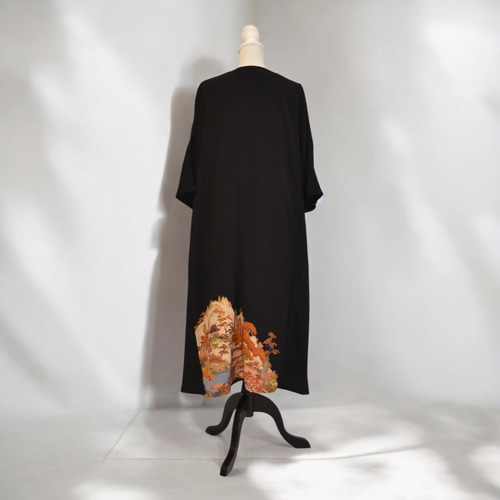 3XL 着物リメイク,上品ワンピース, 黒留袖リメイク ワンピース 山水