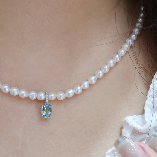 天然ダイヤモンド付きアクアマリンペンダントトップk18 ペンダント