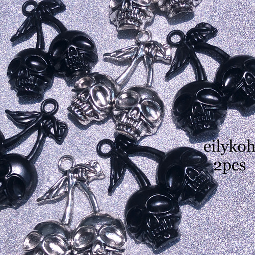 2個/スカル さくらんぼチャーム 骸骨 シルバー ブラック CH285