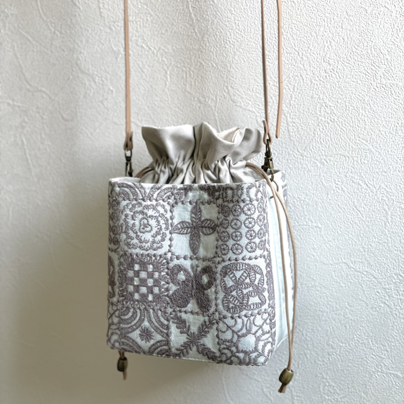 ⚮̈ミナペルホネン forest tile ライトブルー ネリオバッグ 巾着バッグ