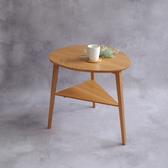 北欧風 総無垢オーク たまご型サイドテーブル 50cm【ハンドメイド