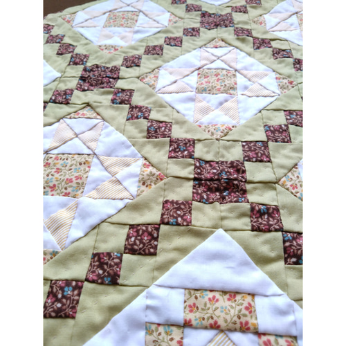 パッチワークキルトのタペストリー[送料無料] タペストリー・壁掛け