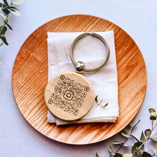 QRコード刻印 木製名入れキーホルダー】ショップURL・LINE・インスタ