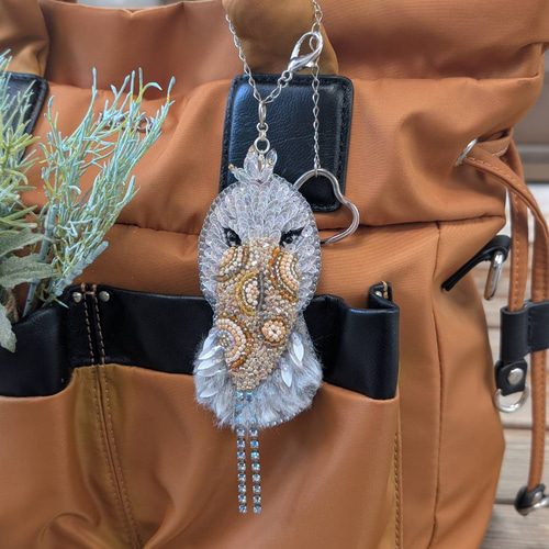 フランス製スパンコールとキラキラビーズで刺繍した ハシビロコウの