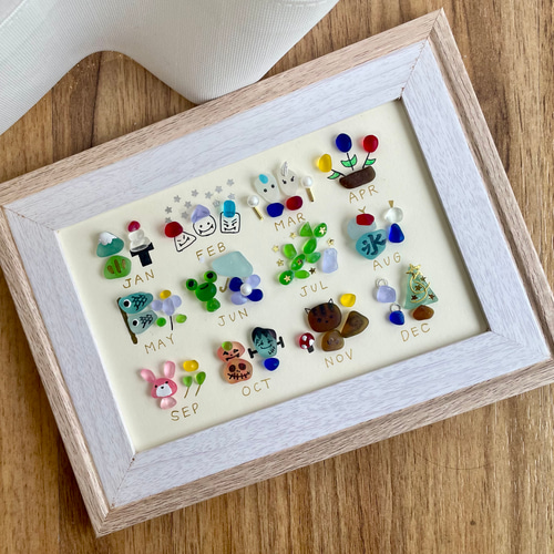 シーグラスアートNo.142☆図鑑 カレンダー 四季 雑貨インテリア