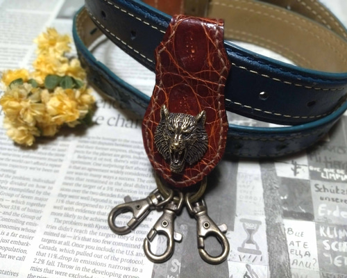 本ワニ革】Wolf キーループ ベルトループ キーホルダー 狼のコンチョ