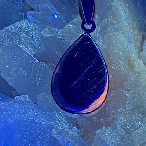 K18YG AU750 18金 アフガナイト ペンダントトップ UV変色 ペンダント