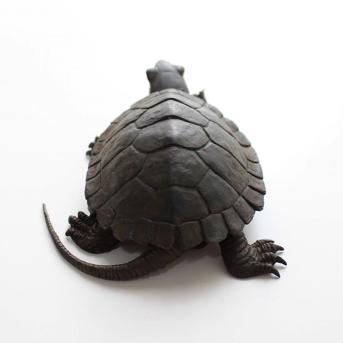亀置物・銭亀朱肉入れ・歩-2 黒色 鋳造 ブロンズ 桐箱付き ロスト
