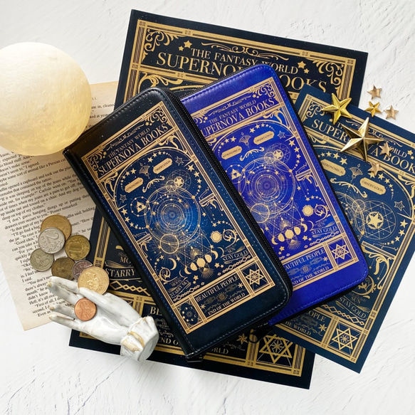 空想天体古書Ⅰ・月の満ち欠け 長財布（合皮・本革） / 月 宇宙 長財布