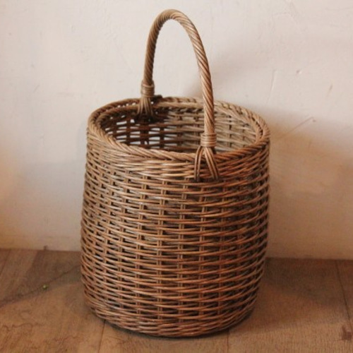 天然素材のナチュラルなかご【籐ラタン ワンハンドルポットバスケット