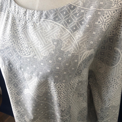 サイズ直し可 【一点物】大島紬 リメイクチュニック 白大島紬 経緯絣 7